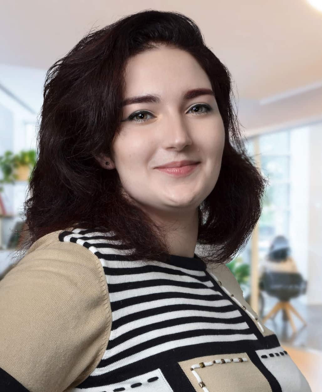 Hayley Nestor_WebCropped Hayley Nestor