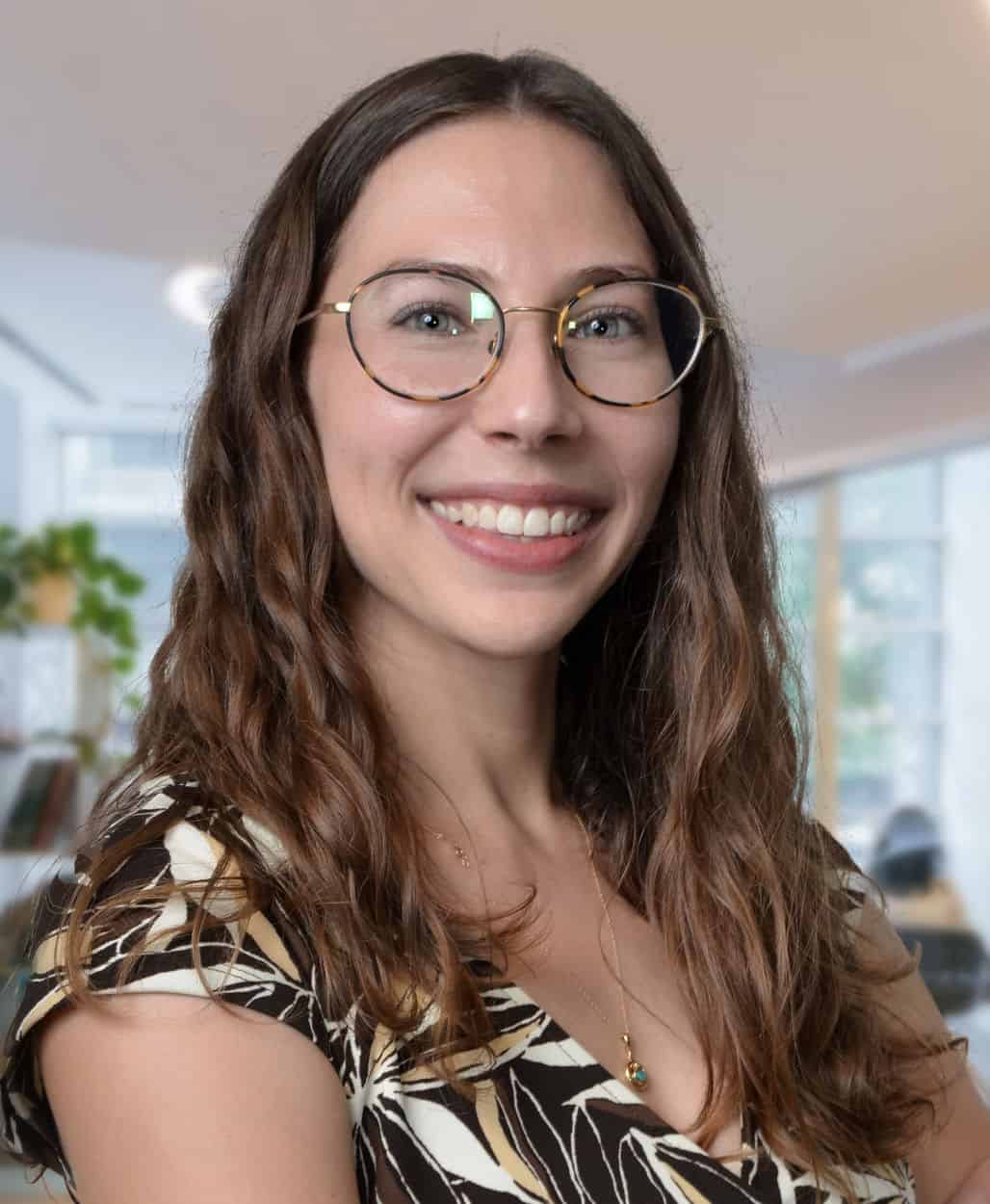 Nina Versenyi_WebCropped Nina Versenyi